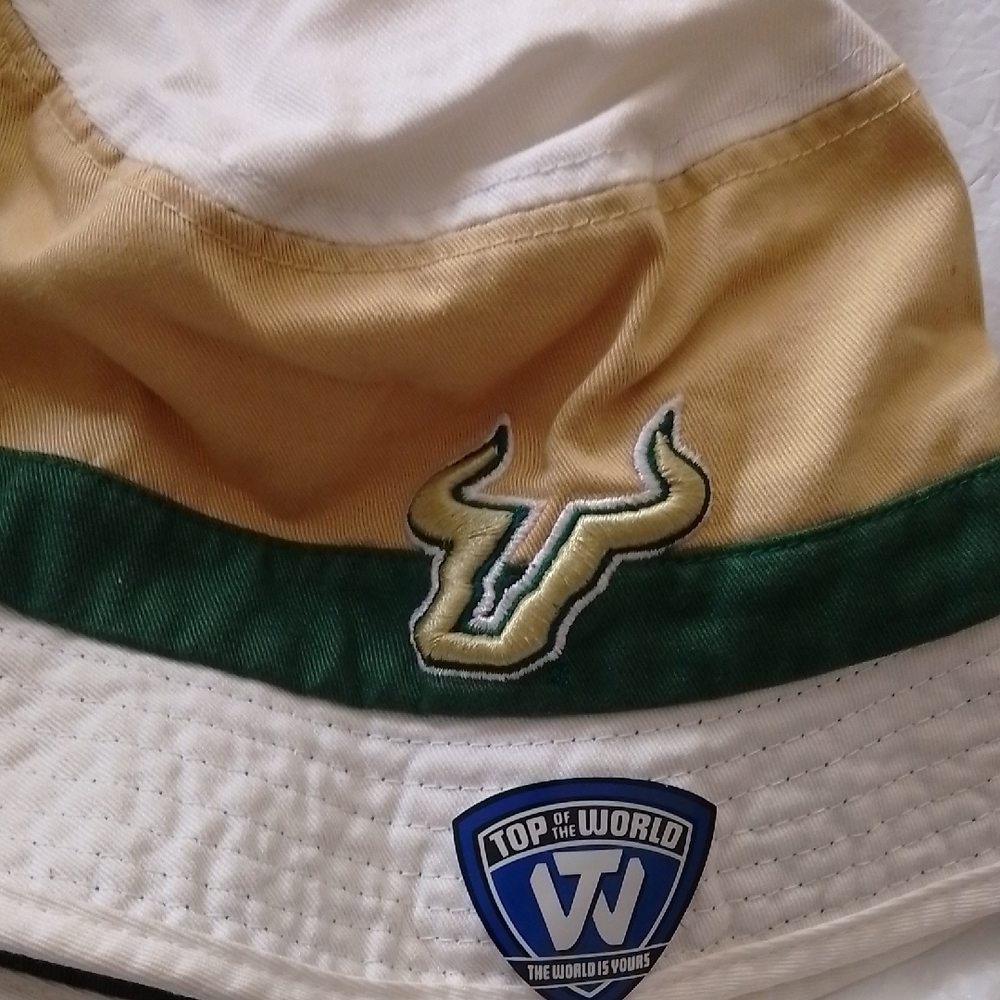 South Florida Bulls Top of the World White, Tan, and Green Hat with Bucket Hat L